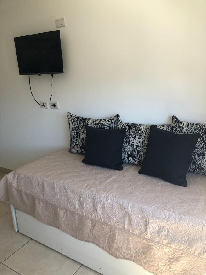 Villa Ober Suites Neuquén Екстериор снимка